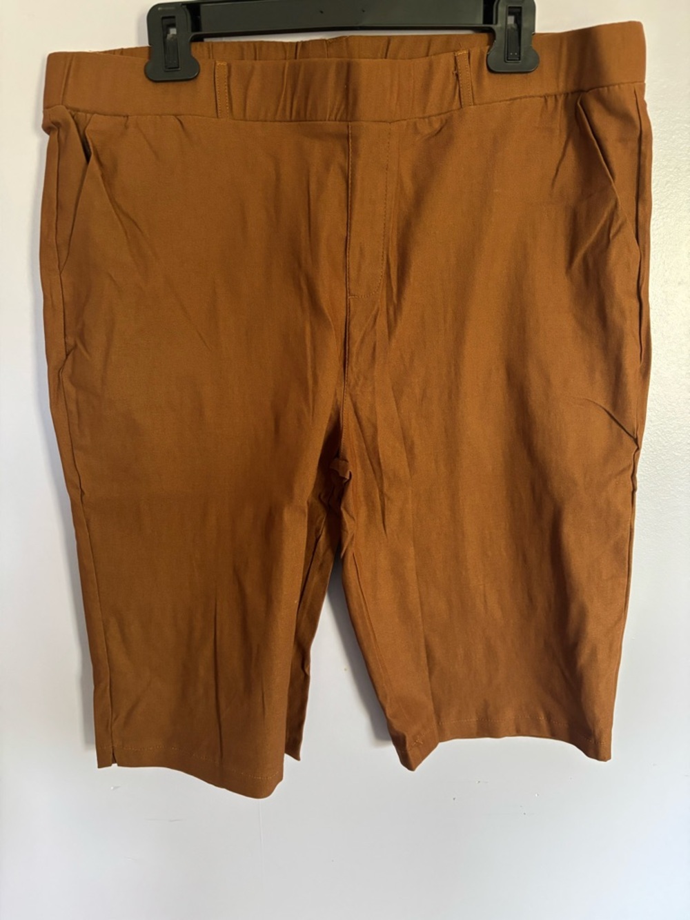 Women's Casual Bermuda Shorts - Brown